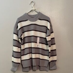 SO Women's Gray and White Striped Crewneck Sweater Sz Small